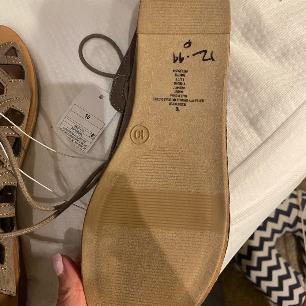 Mossimo Sandals NWT